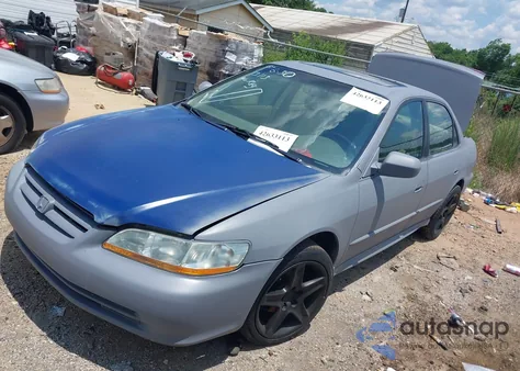 2002 Honda Accord 3.0 Ex из США, поврежденный, VIN 1HGCG16502A061719